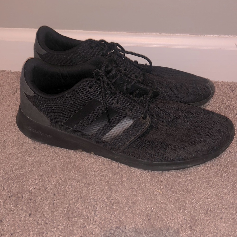 Adidas tennis shoes